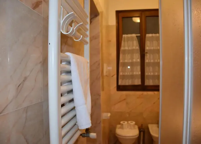 Lo Scrigno Guest house 3*