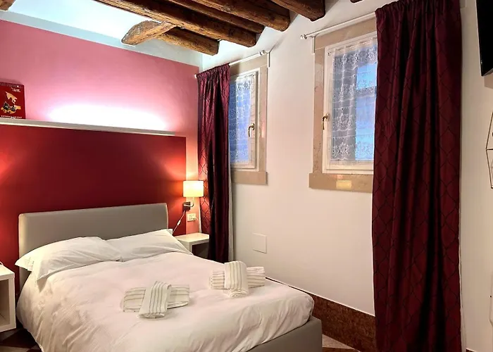 Lo Scrigno Guest house